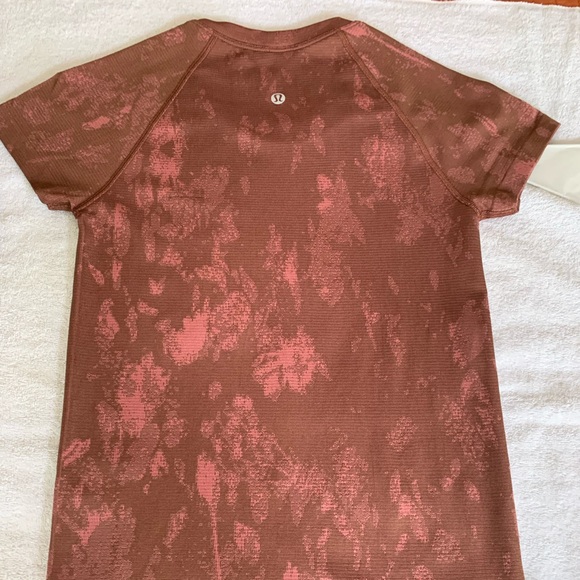 Lululemon SWIFT TECH - Picture 2 of 3